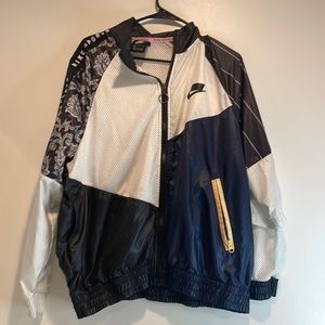 Nike zip up windbreaker